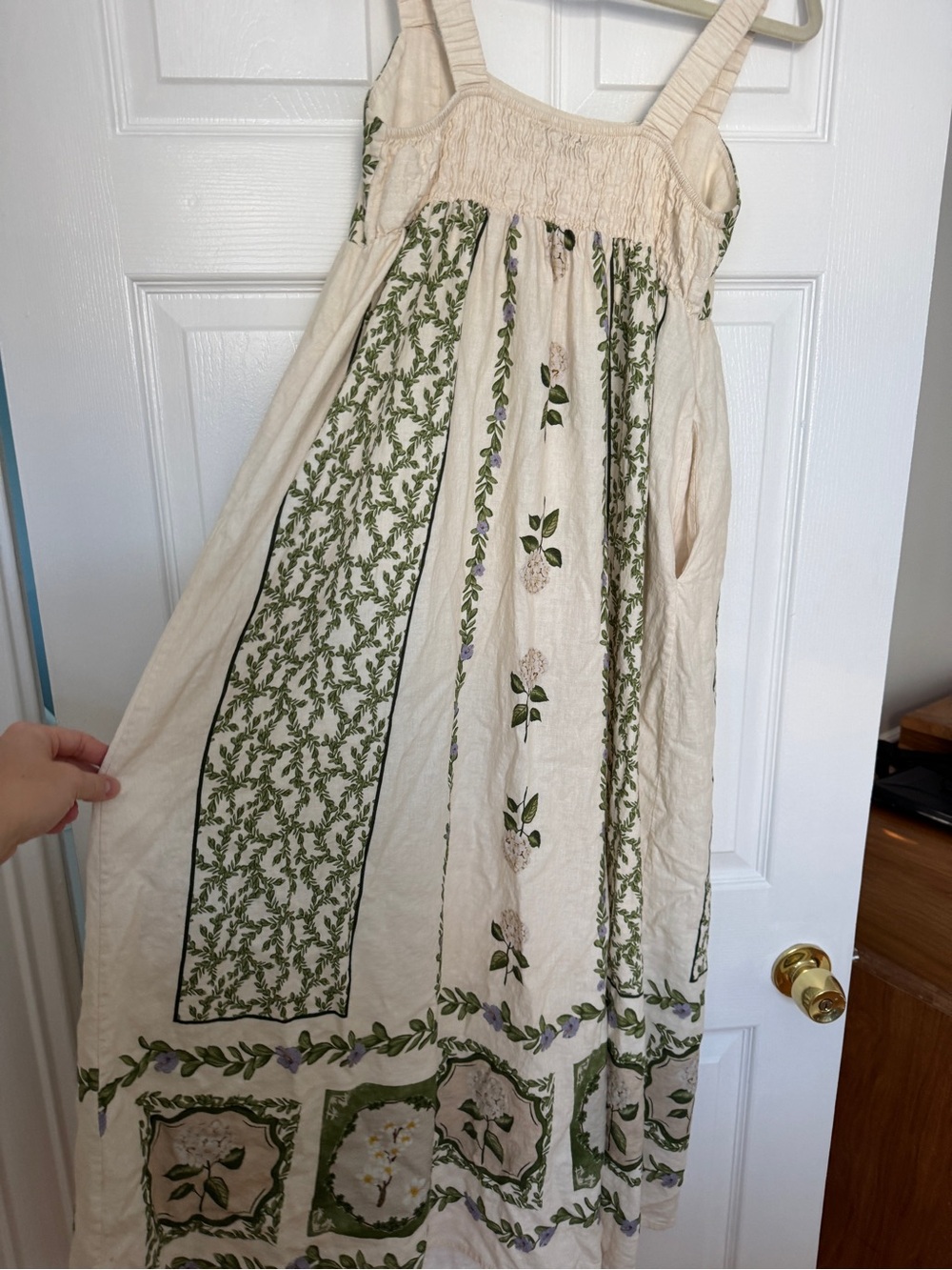 Lookalike AGUA BY AGUA BENDITA
Wild Barbara Midi Dress, size large - Picture 7 of 7